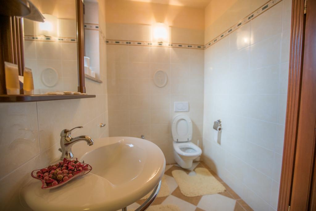 בפורטורוז Apartments Leonarda מראה חיצוני תמונה
