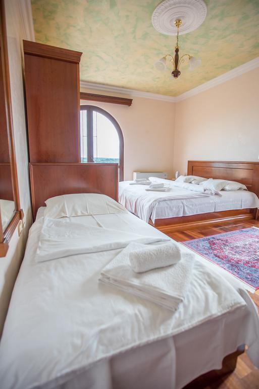 בפורטורוז Apartments Leonarda מראה חיצוני תמונה